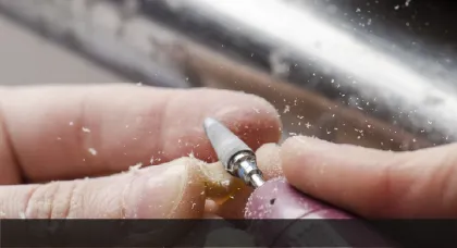 Grinding dust treatment for large machines